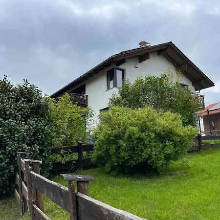 1 Privat-schlafzimmer, Eigenes Bad Im Architektenhaus 2 Min A8 Ruhig, Terrasse - Modern *